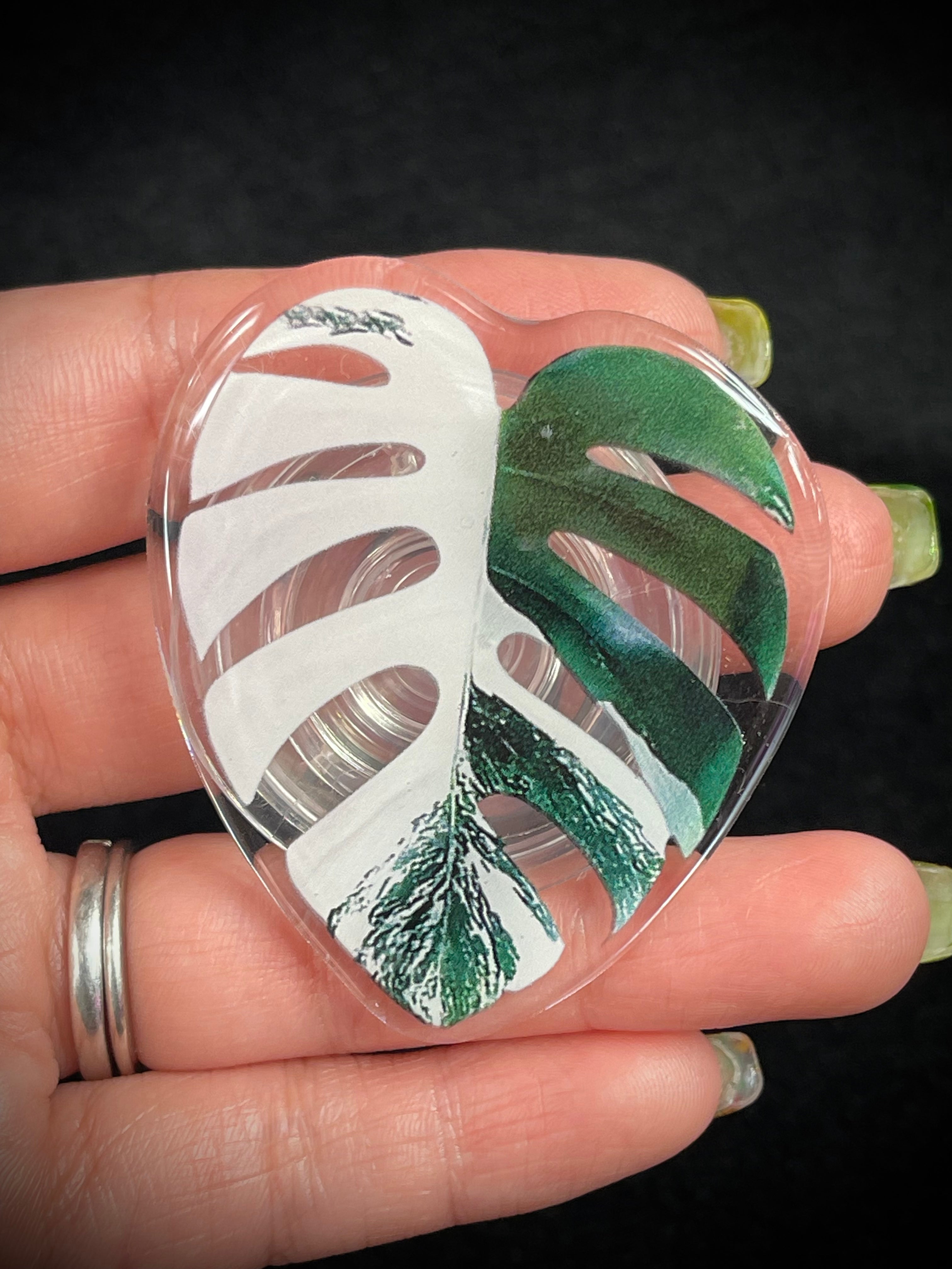 Leafy Phone Grip